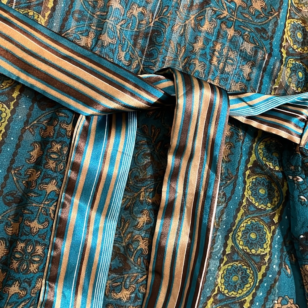 Rue21 Teal and Olive Patterned Wrap Blouse - Picture 9 of 11